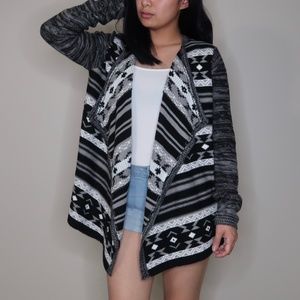 Charlotte Russe | Aztec Print Cardigan  | Medium